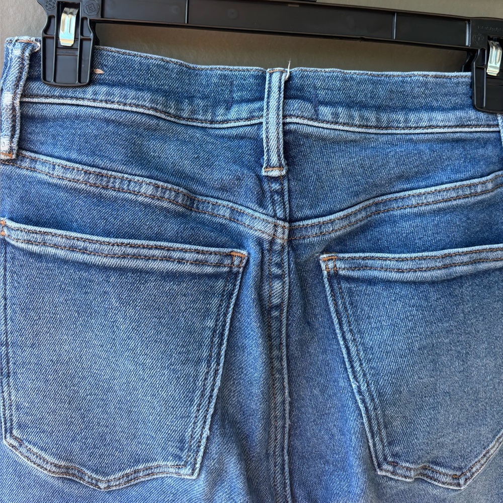 Madewell Cali Demi-Boot Jeans in Bodney Wash | 27 - Picture 4 of 11